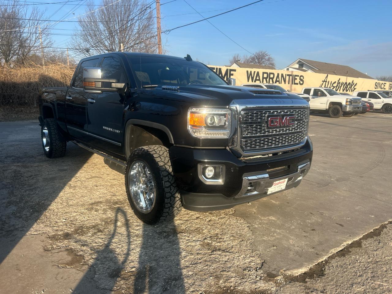 GMC Sierra 2500HD 4WD Crew Cab 153.7" Denali 2019