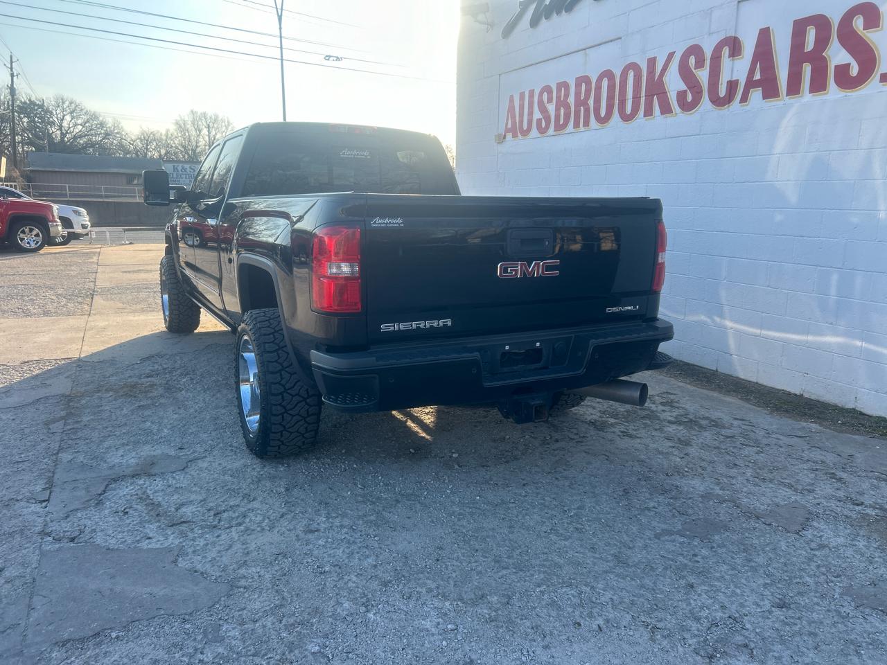 GMC Sierra 2500HD 4WD Crew Cab 153.7" Denali 2019
