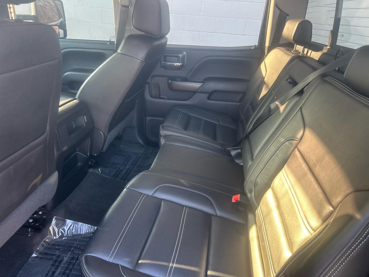 GMC Sierra 2500HD 4WD Crew Cab 153.7" Denali 2019