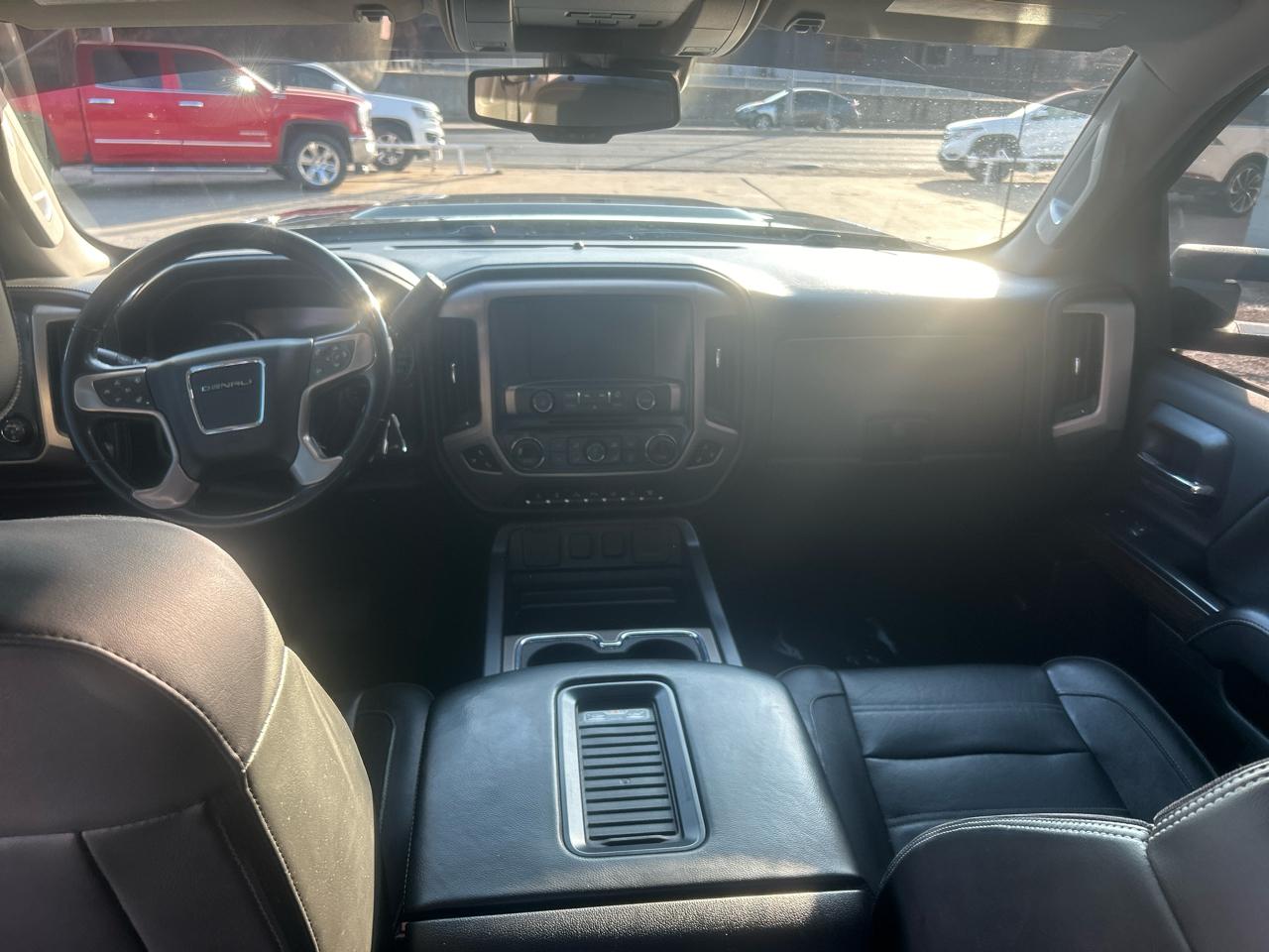 GMC Sierra 2500HD 4WD Crew Cab 153.7" Denali 2019