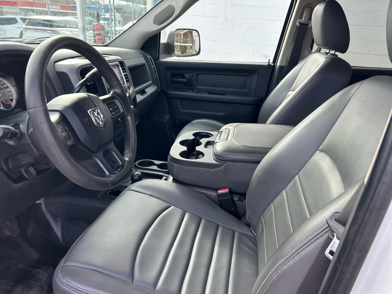 RAM 3500 4WD Crew Cab 169" Tradesman 2016