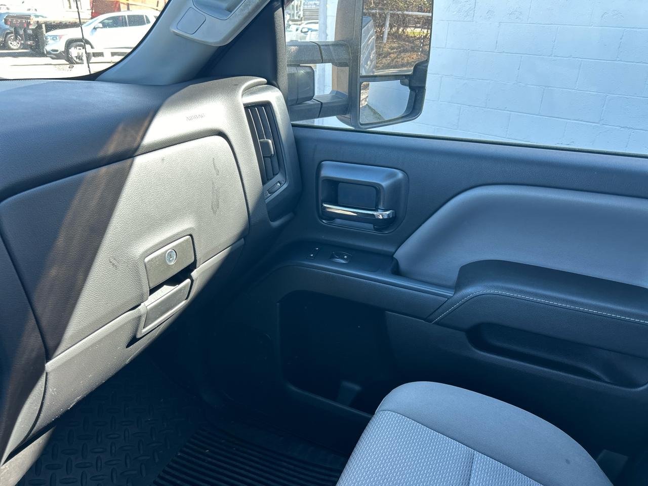 Chevrolet Silverado 2500HD Built After Aug 14 4WD Double Cab 144.2" Work Truck 2015