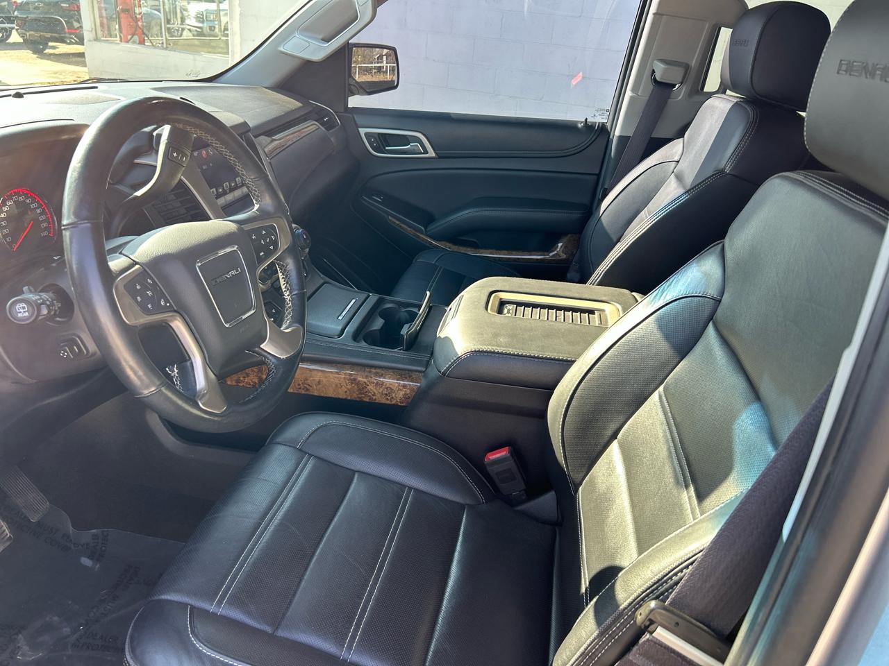 GMC Yukon 4WD 4dr Denali 2016