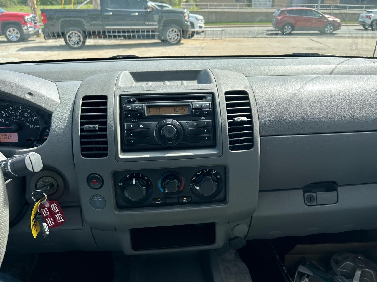 Nissan Frontier 2WD King Cab I4 Manual XE 2010