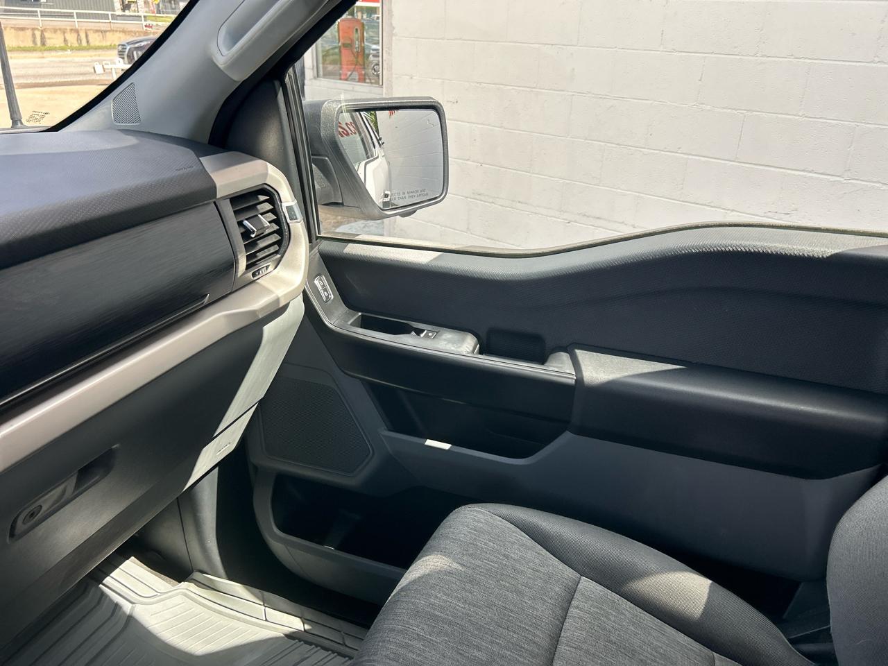 Ford F-150 2WD SuperCab 145" XL 2021