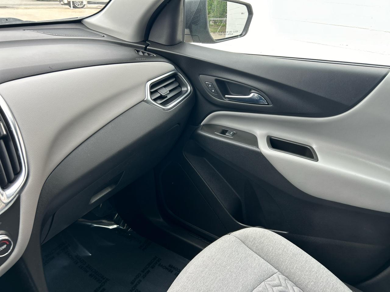 Chevrolet Equinox AWD 4dr LS w/1FL 2023