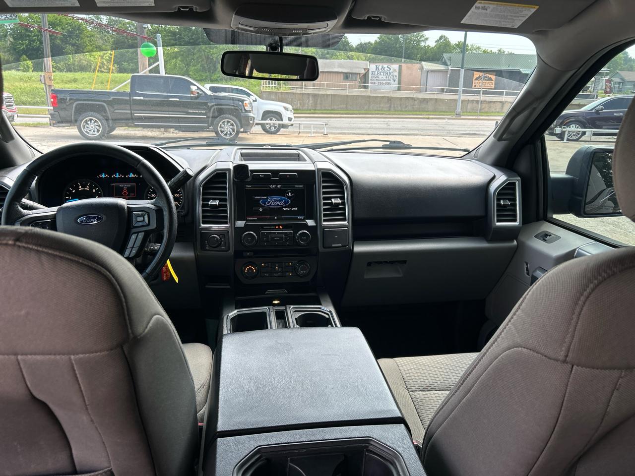 Ford F-150 4WD SuperCrew 145" King Ranch 2015