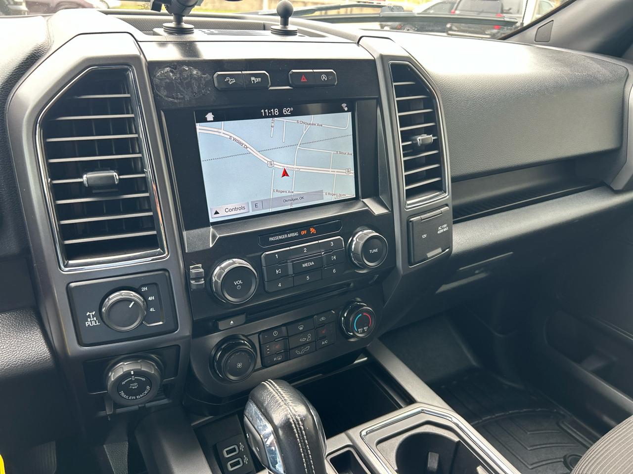 Ford F-150 4WD SuperCrew 139" XLT 2017