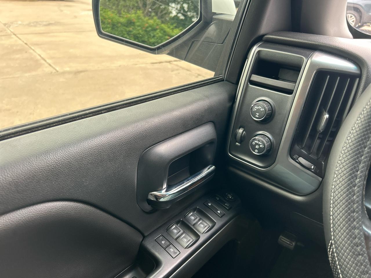 Chevrolet Silverado 1500 4WD Crew Cab 153.0" LT w/1LT 2018