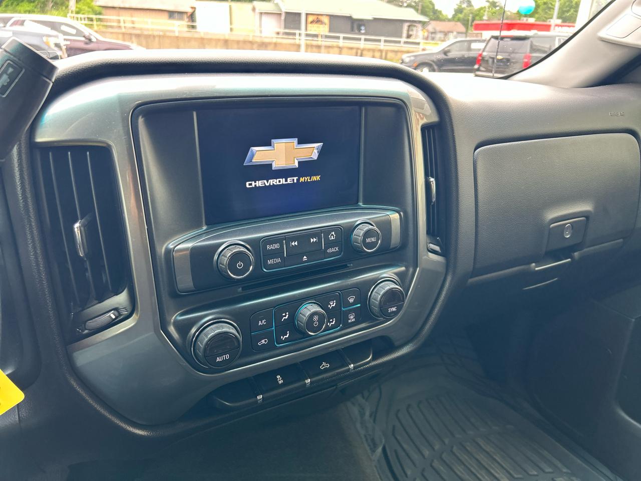 Chevrolet Silverado 1500 4WD Crew Cab 153.0" LT w/1LT 2018