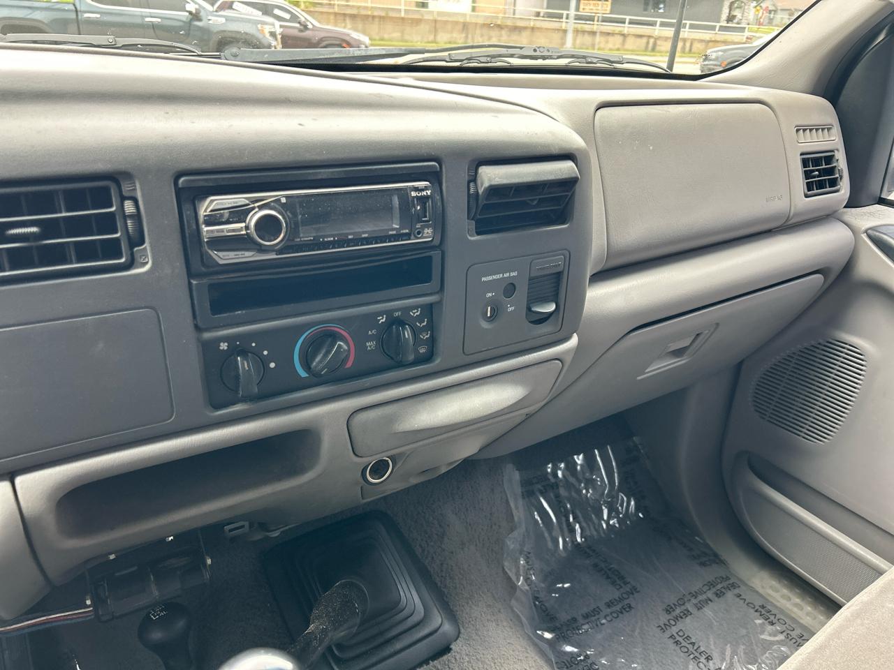 Ford Super Duty F-250 Supercab 142" Lariat 4WD 2000