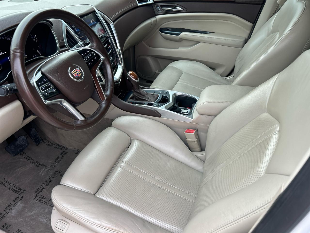 Cadillac SRX FWD 4dr Performance Collection 2015