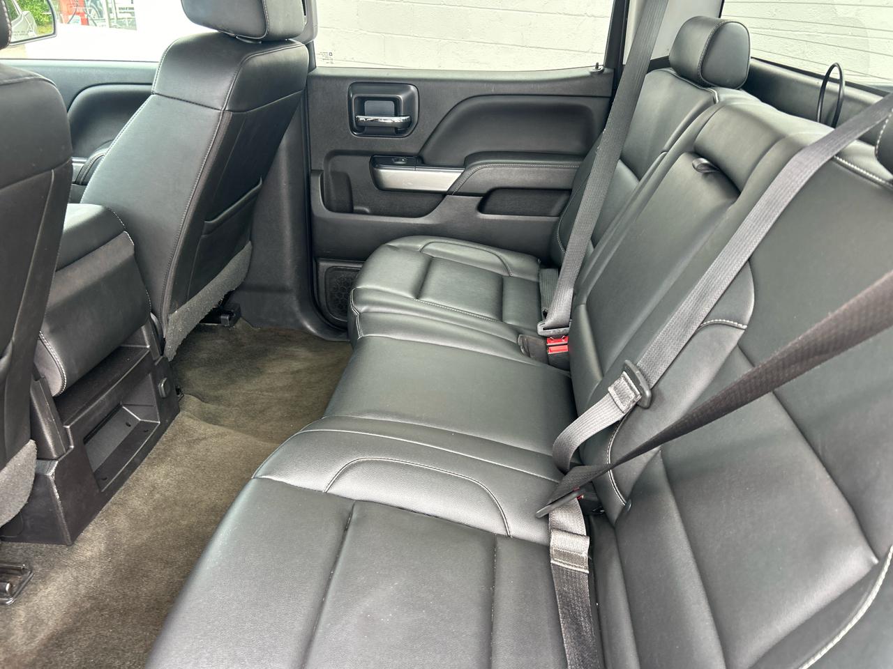 Chevrolet Silverado 1500 4WD Crew Cab 143.5" LT w/1LT 2018