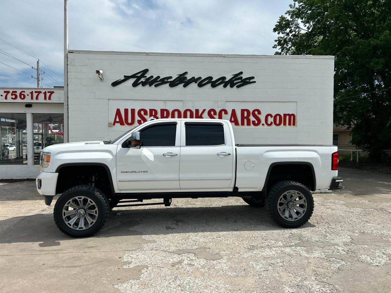 GMC Sierra 2500HD 4WD Crew Cab 153.7" Denali 2016