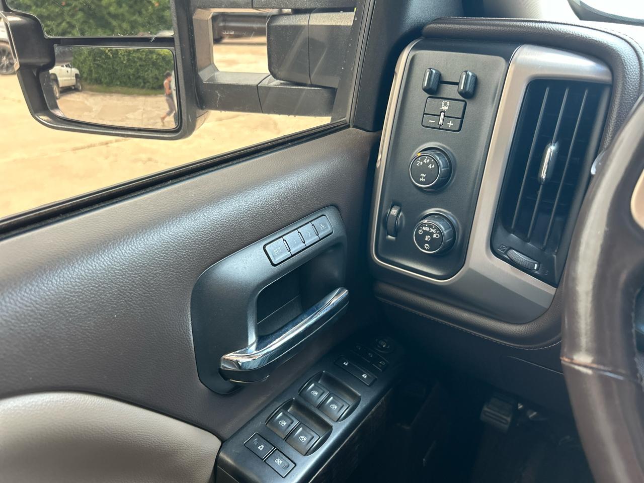 GMC Sierra 2500HD 4WD Crew Cab 153.7" Denali 2016