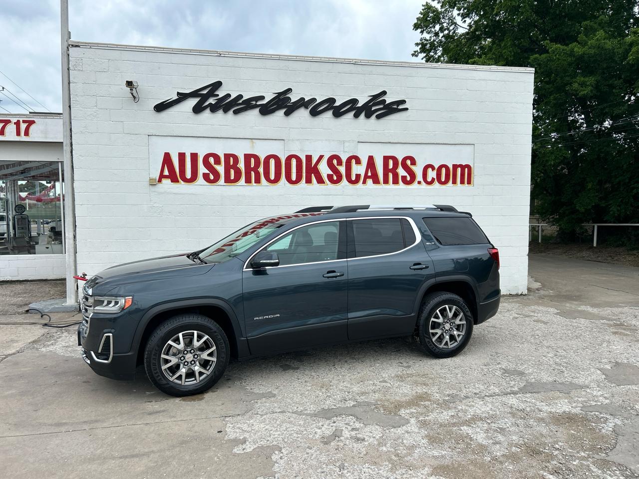 GMC Acadia FWD 4dr SLT 2020