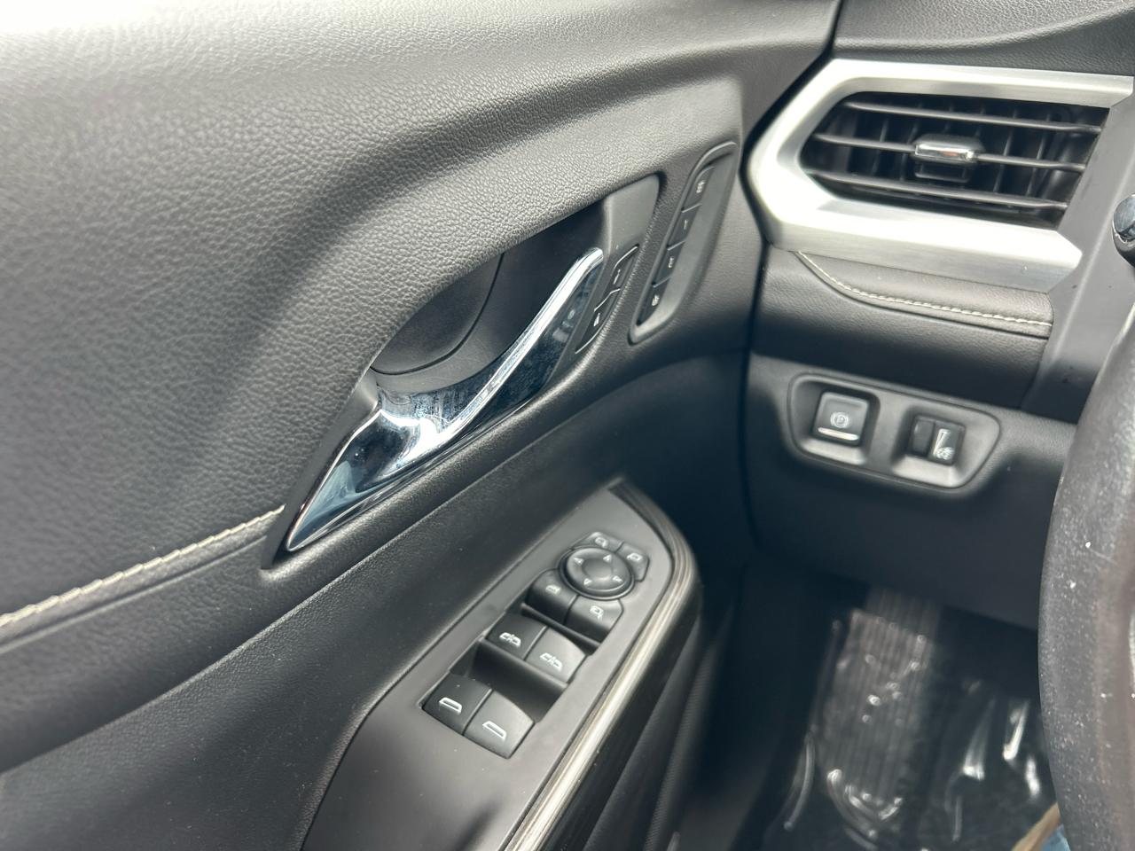 GMC Acadia FWD 4dr SLT 2020