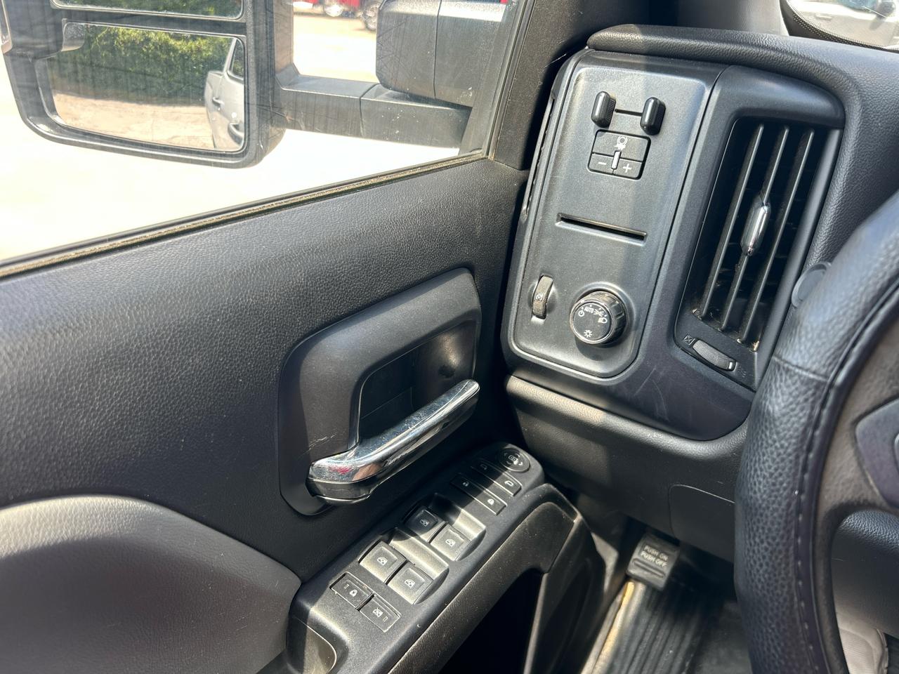 Chevrolet Silverado 2500HD 4WD Double Cab 144.2" Work Truck 2019