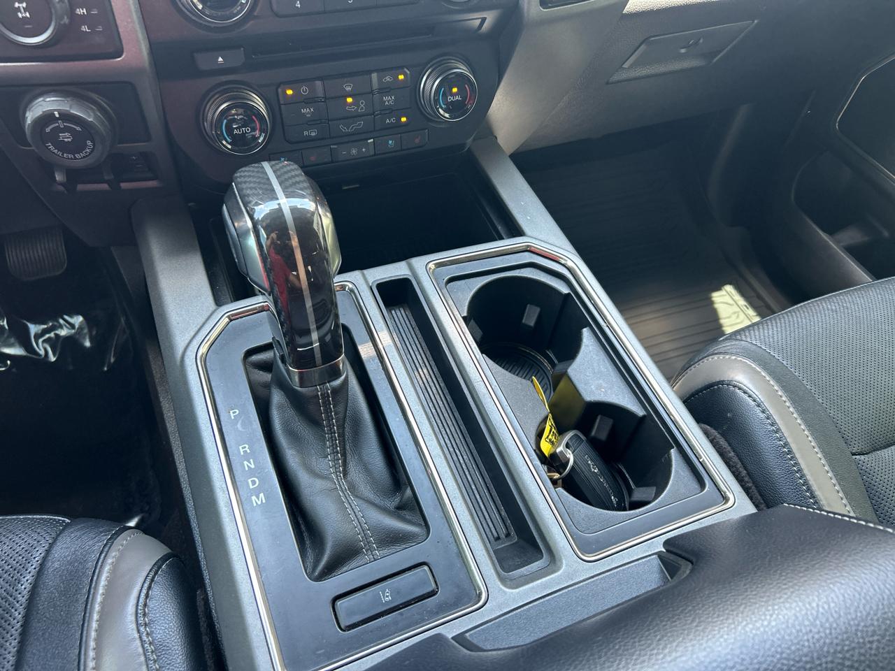 Ford F-150 4WD SuperCrew 145" SVT Raptor 2018