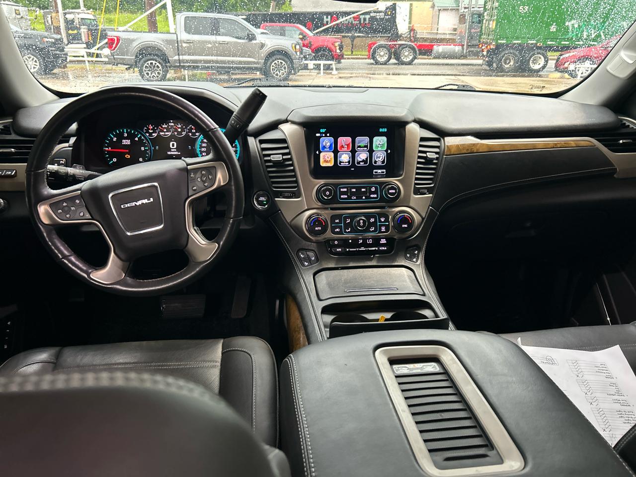 GMC Yukon 2WD 4dr Denali 2017