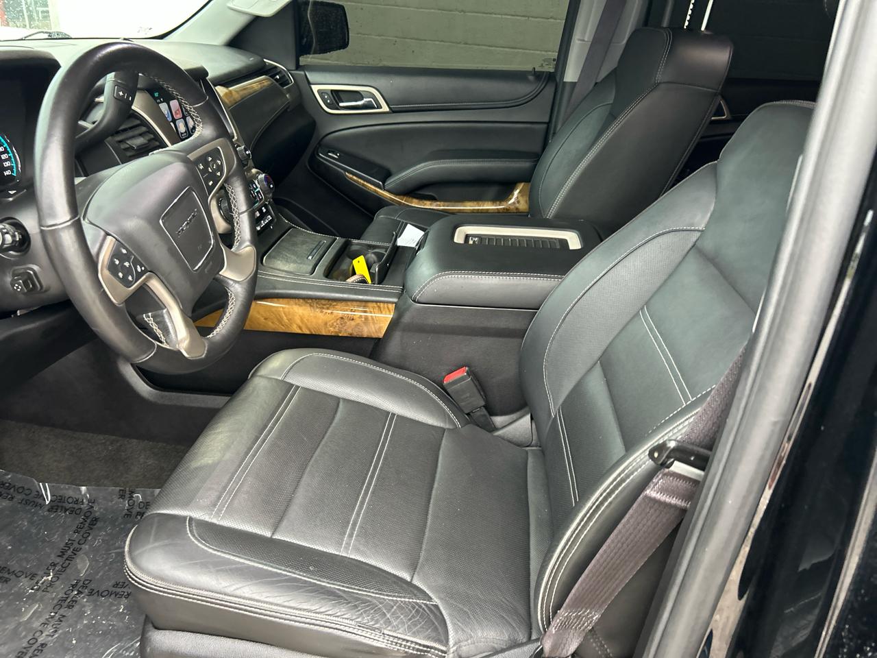 GMC Yukon 2WD 4dr Denali 2017