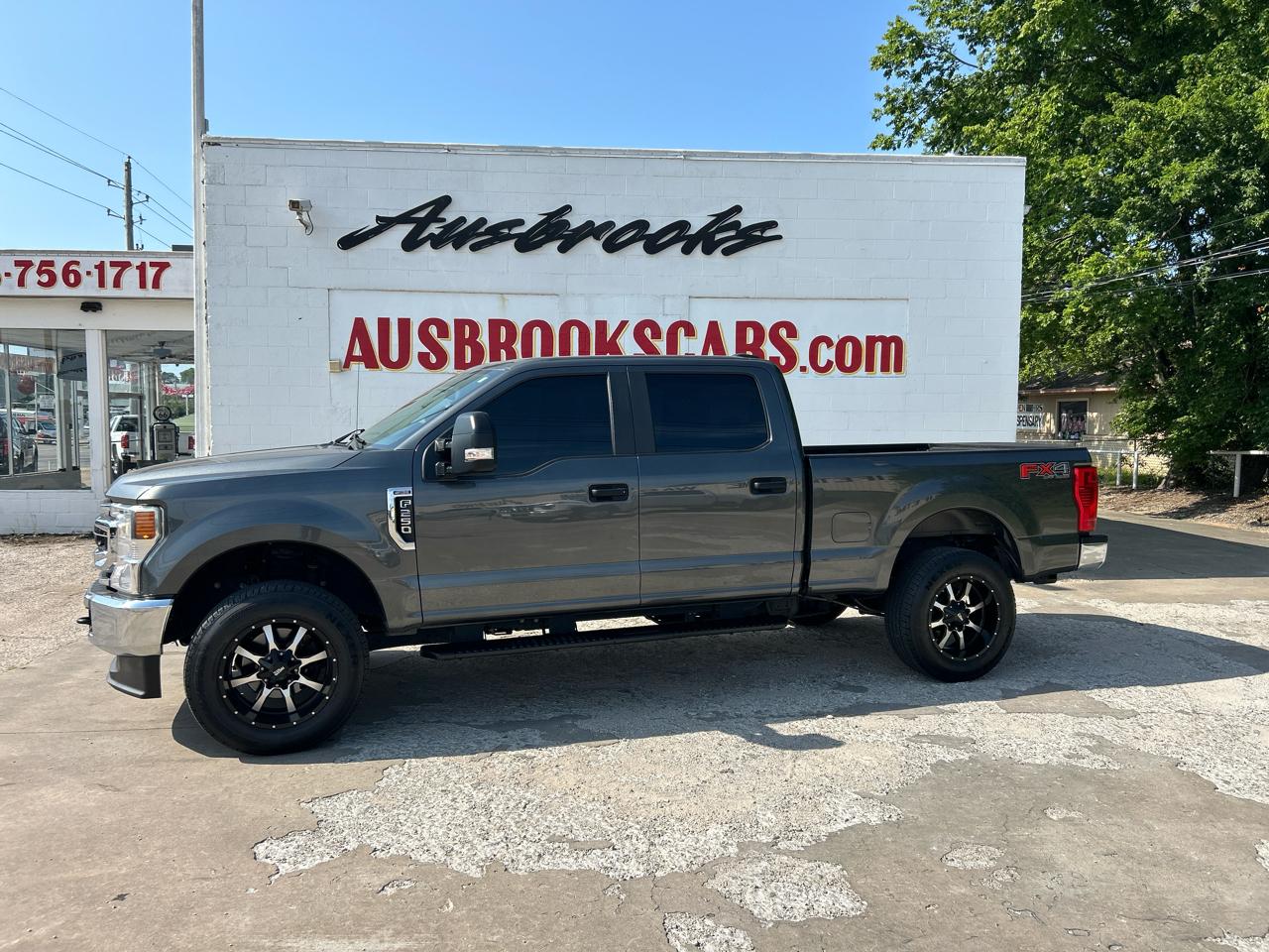 Ford Super Duty F-250 SRW 4WD Crew Cab 156" XLT 2020