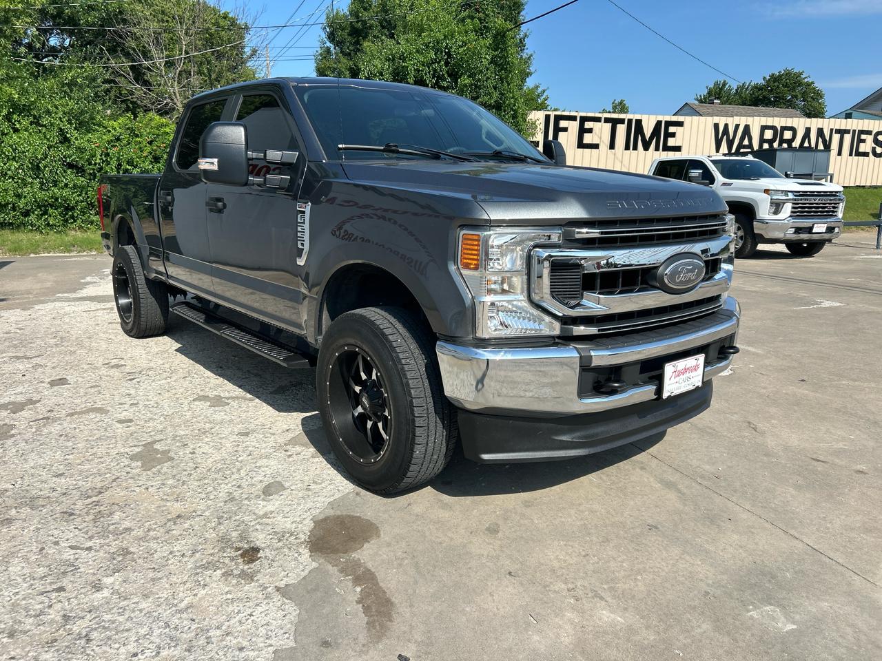 Ford Super Duty F-250 SRW 4WD Crew Cab 156" XLT 2020