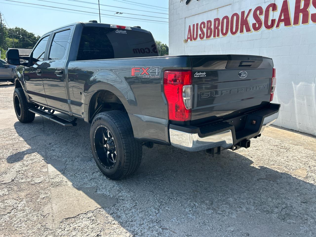 Ford Super Duty F-250 SRW 4WD Crew Cab 156" XLT 2020