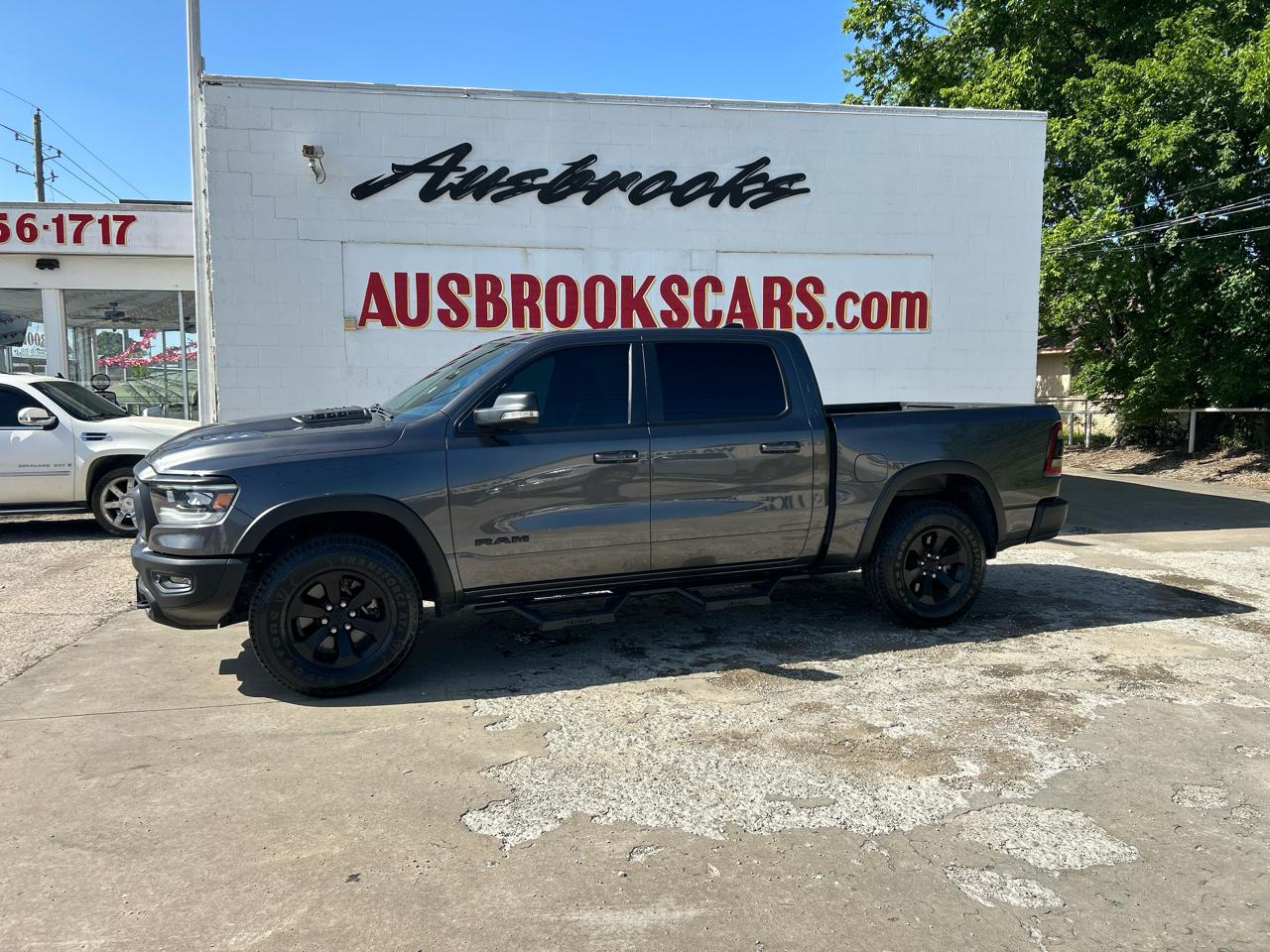 RAM 1500 4WD Crew Cab 140.5" Rebel 2021