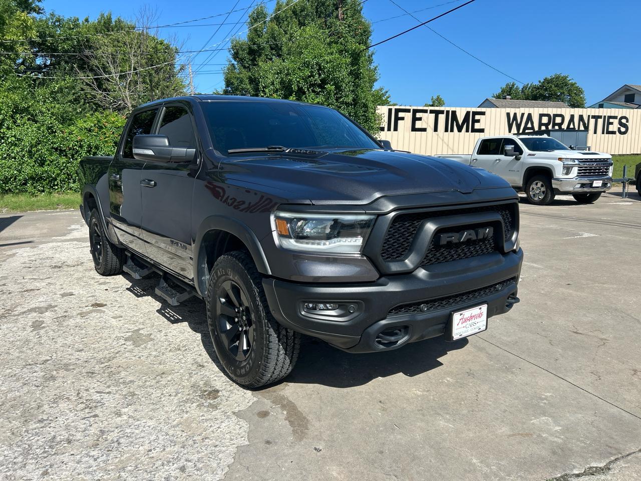 RAM 1500 4WD Crew Cab 140.5" Rebel 2021