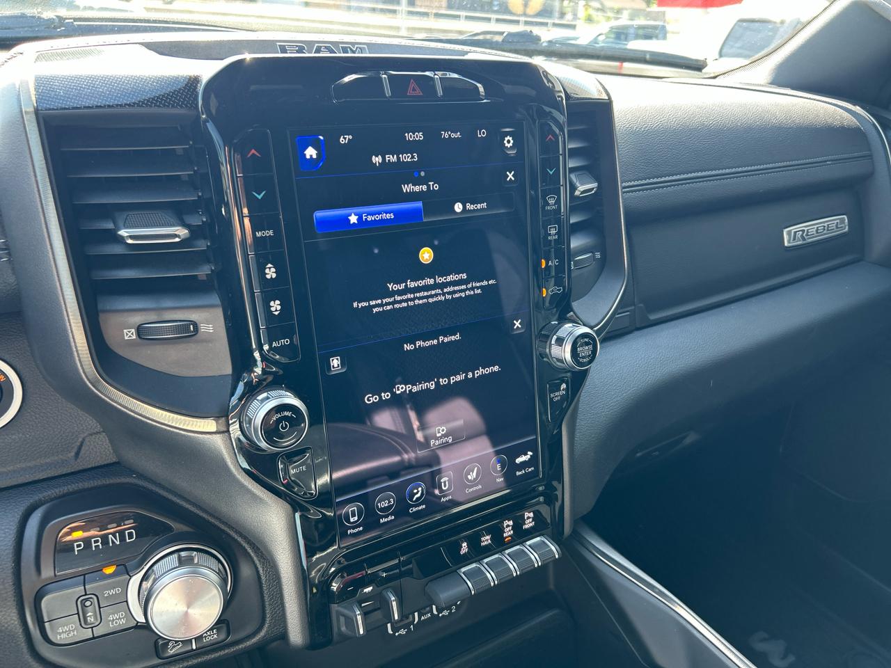 RAM 1500 4WD Crew Cab 140.5" Rebel 2021