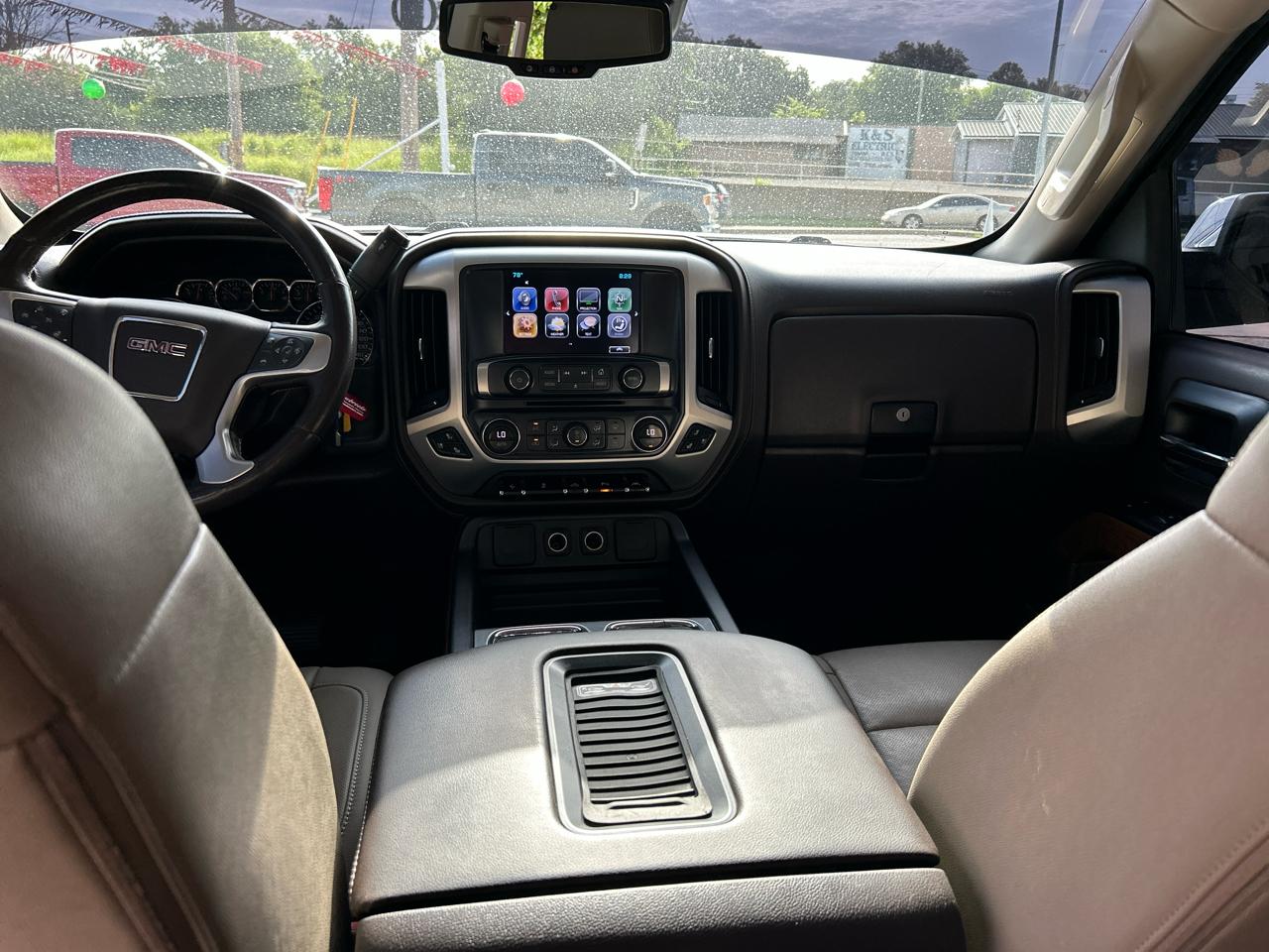 GMC Sierra 1500 2WD Crew Cab 143.5" SLT 2017