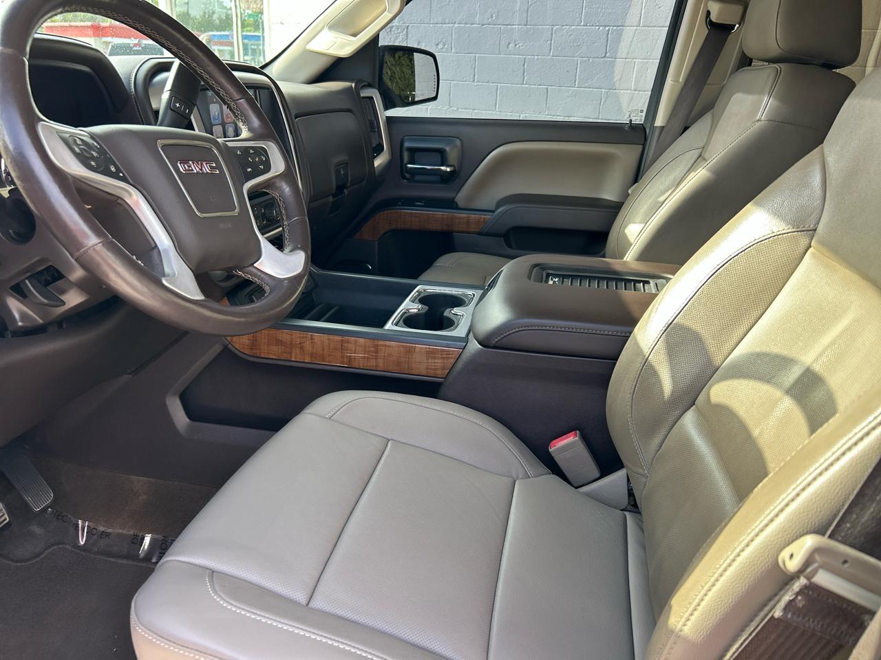 GMC Sierra 1500 2WD Crew Cab 143.5" SLT 2017