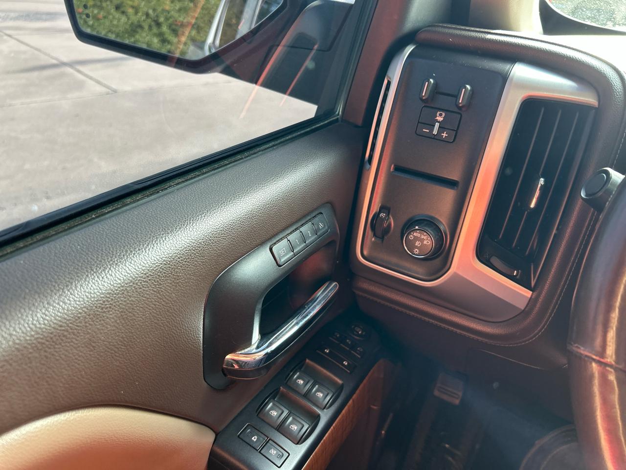 GMC Sierra 1500 2WD Crew Cab 143.5" SLT 2017