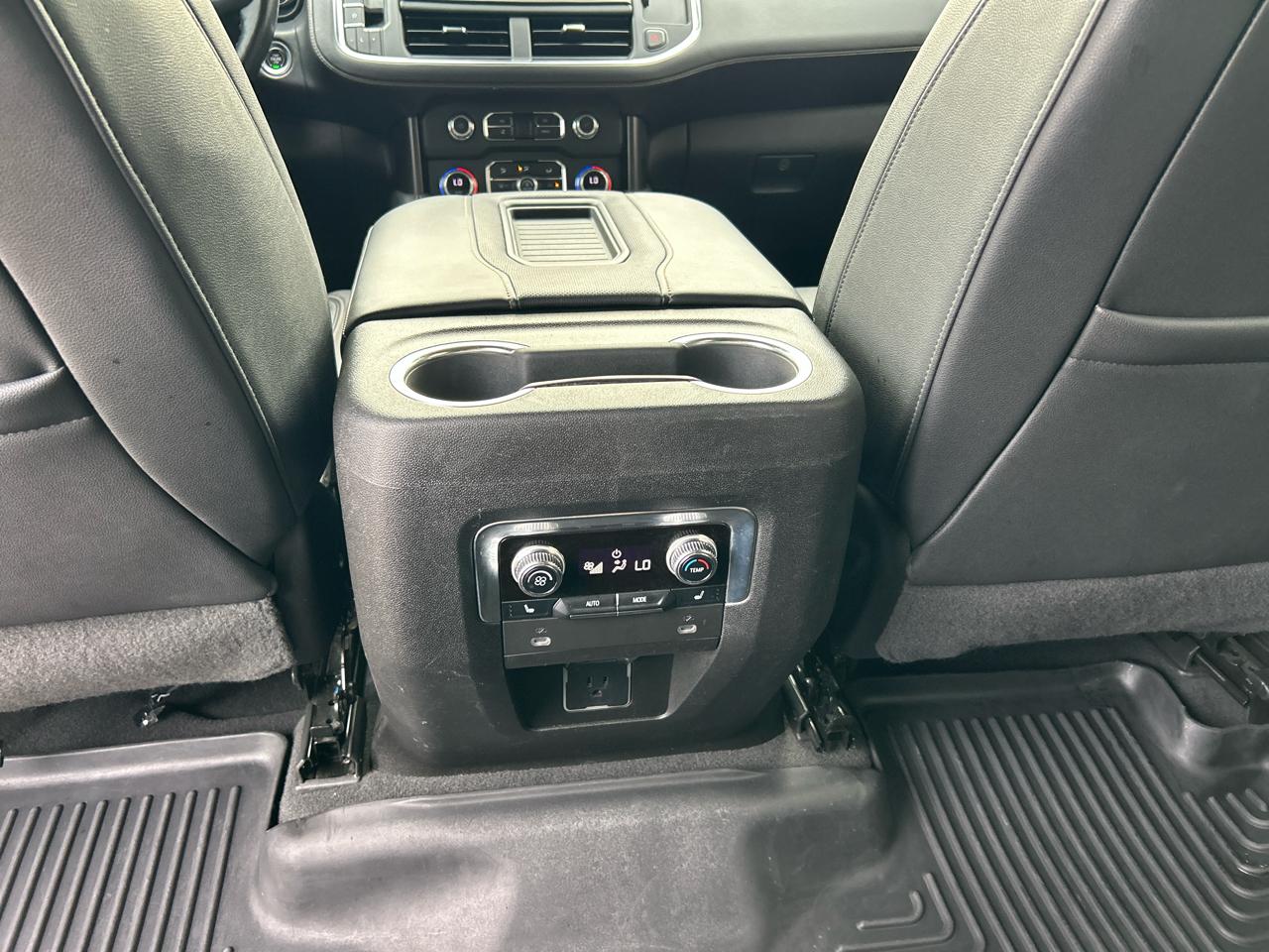 GMC Yukon XL 4WD 4dr AT4 2022