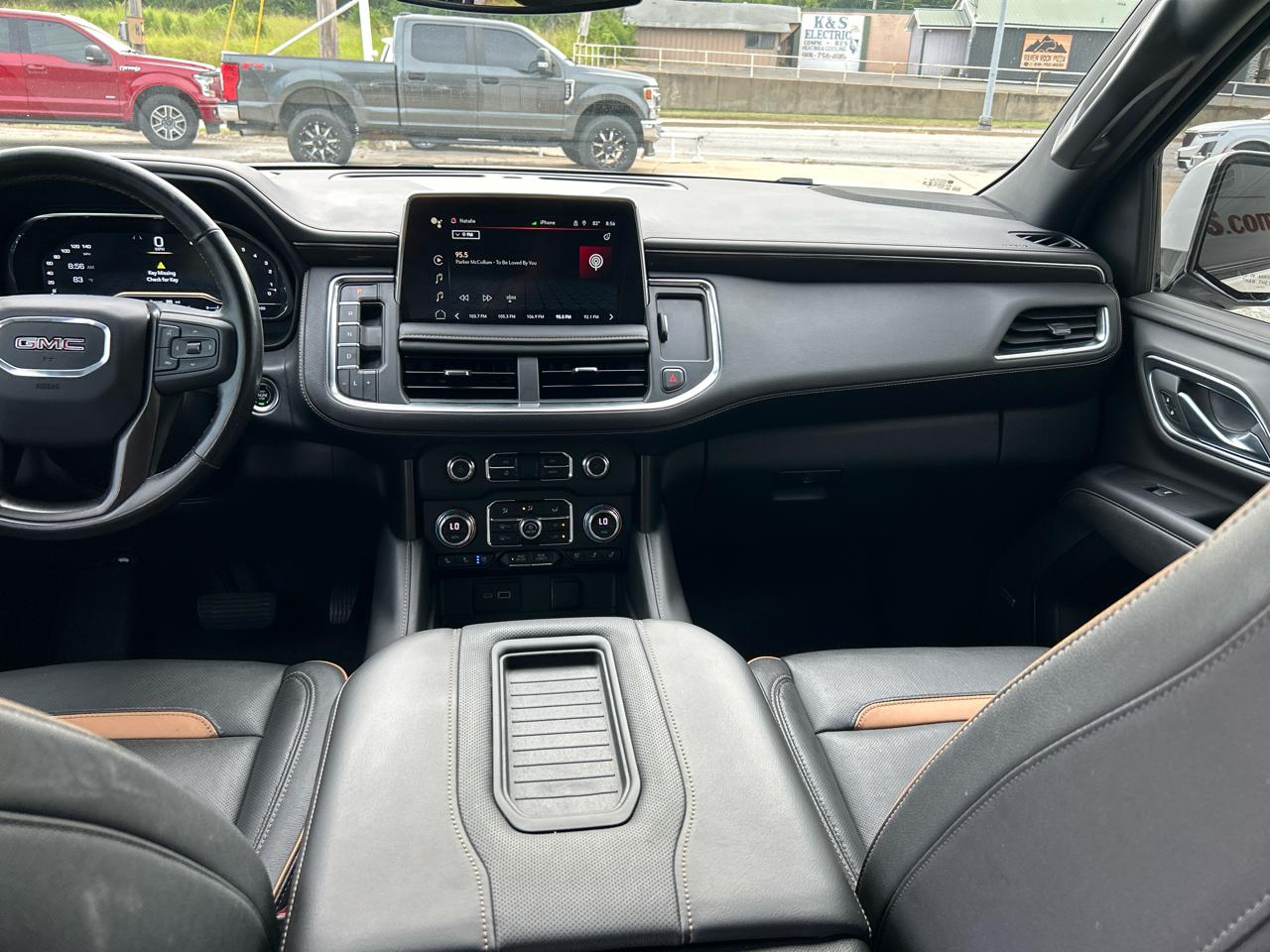 GMC Yukon XL 4WD 4dr AT4 2022