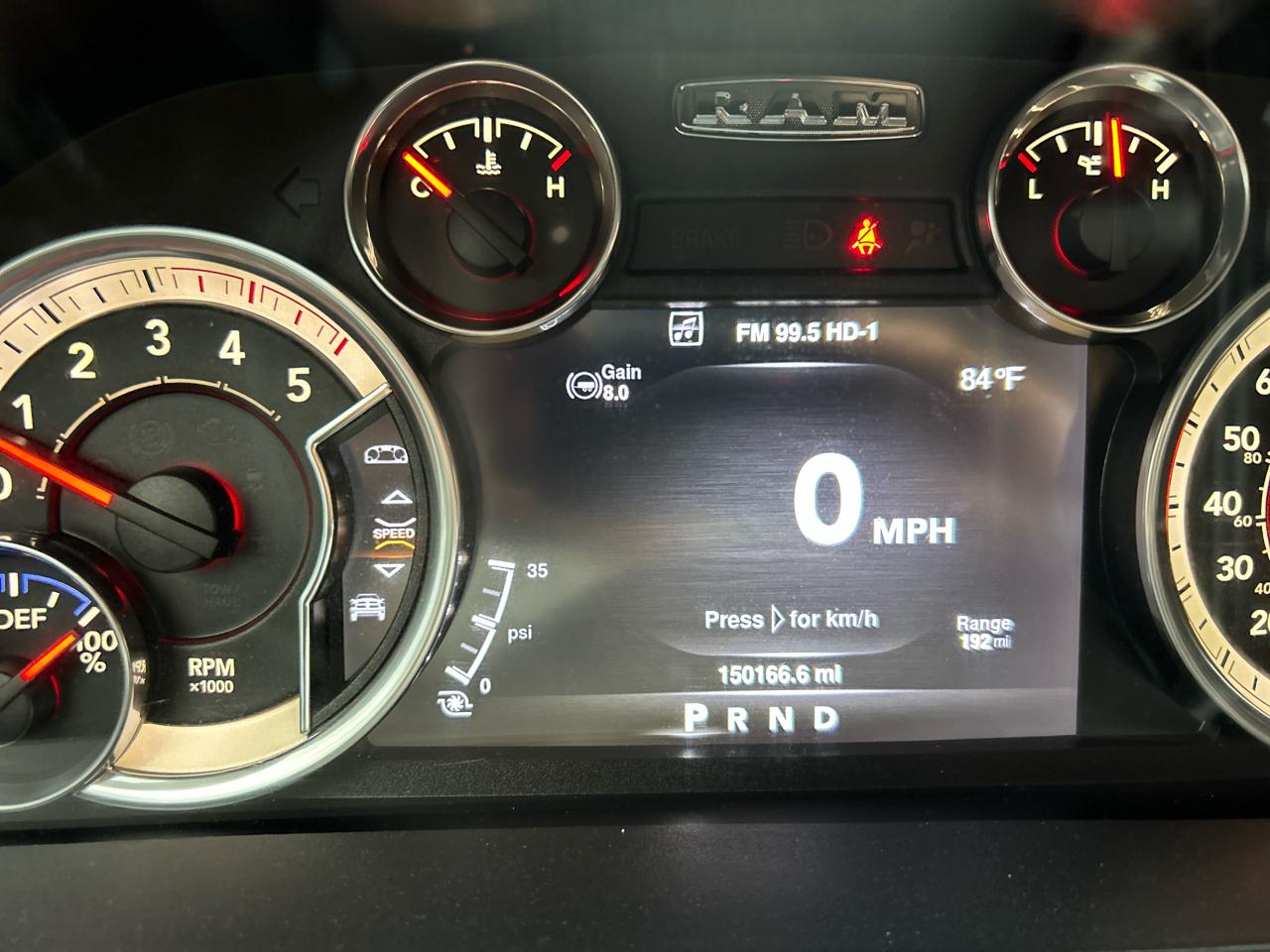 RAM 2500 4WD Mega Cab 160.5" Laramie 2016