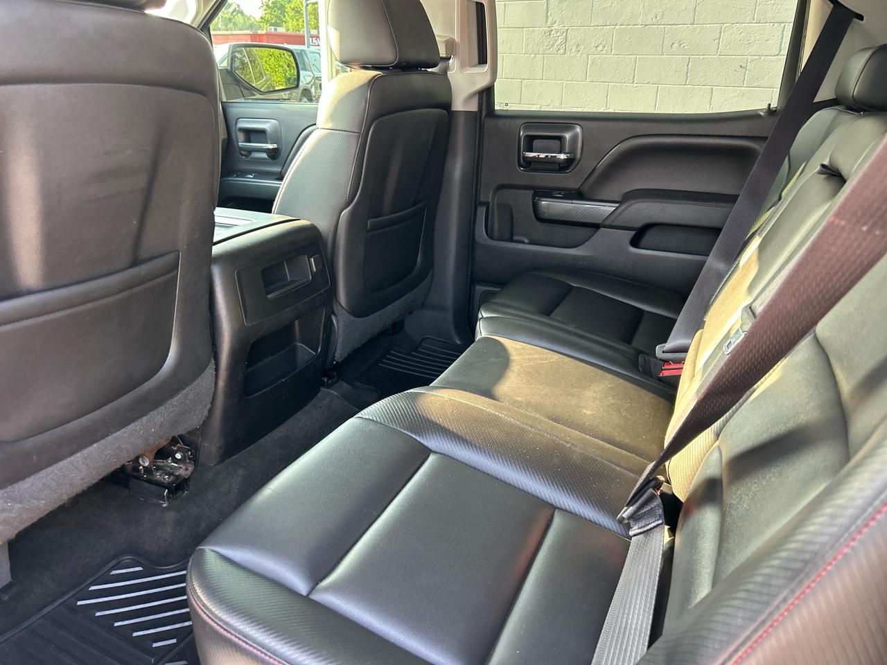 GMC Sierra 1500 4WD Crew Cab 143.5" SLT 2015