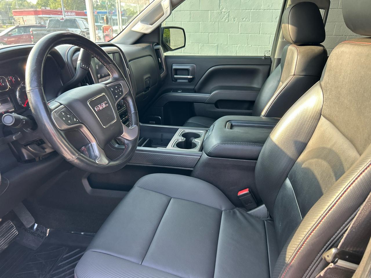 GMC Sierra 1500 4WD Crew Cab 143.5" SLT 2015