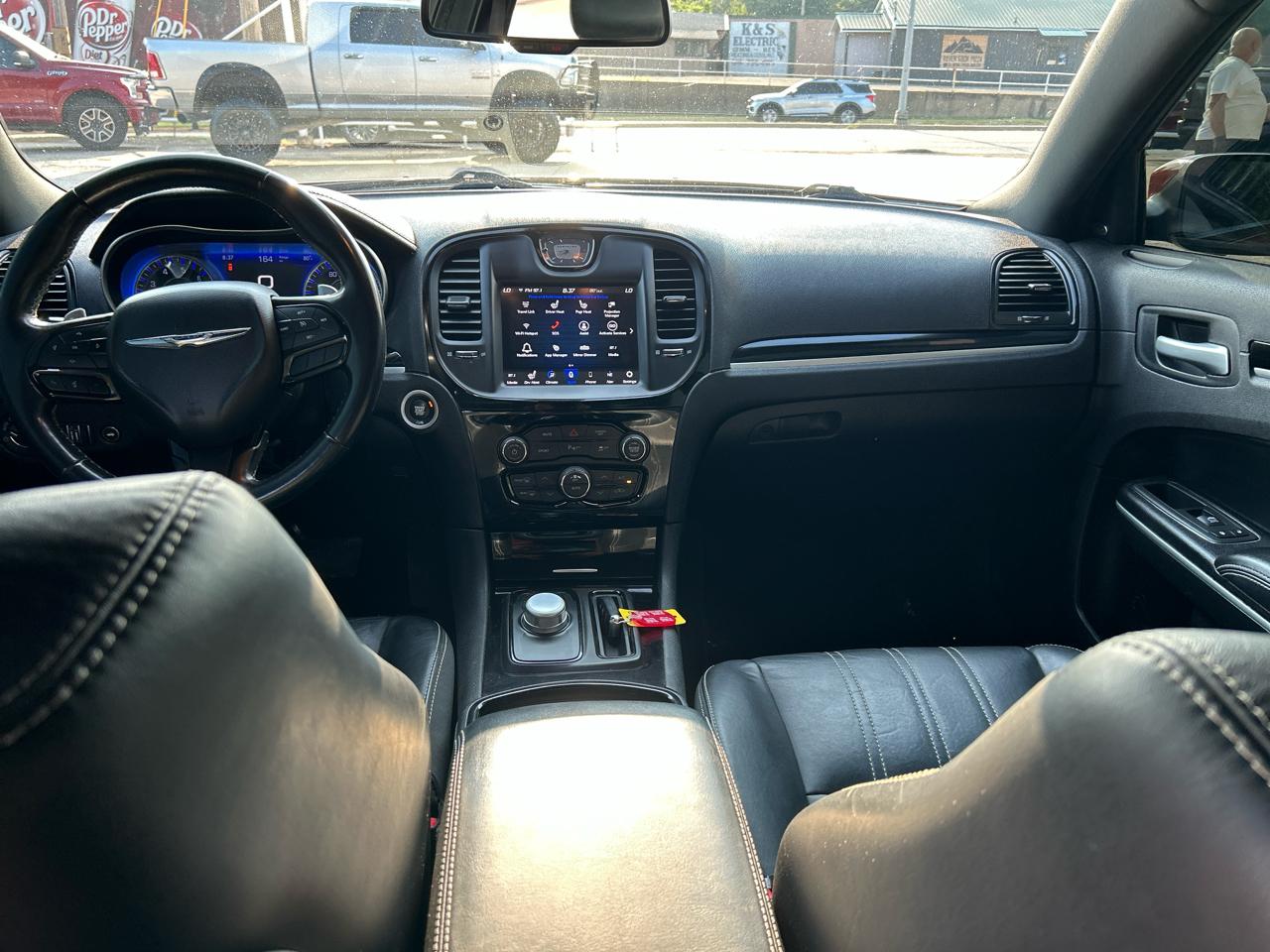 Chrysler 300 300S RWD 2021