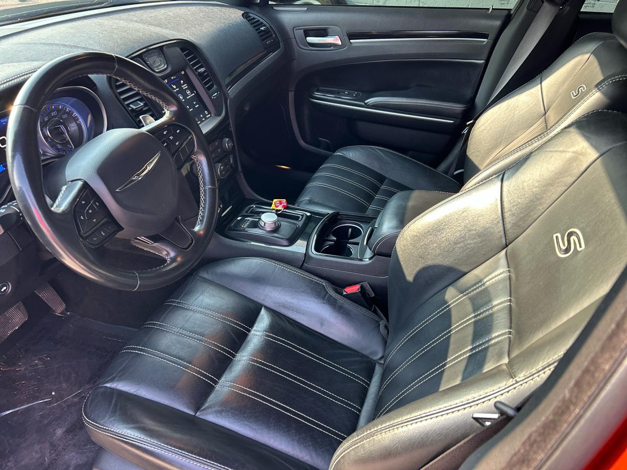 Chrysler 300 300S RWD 2021