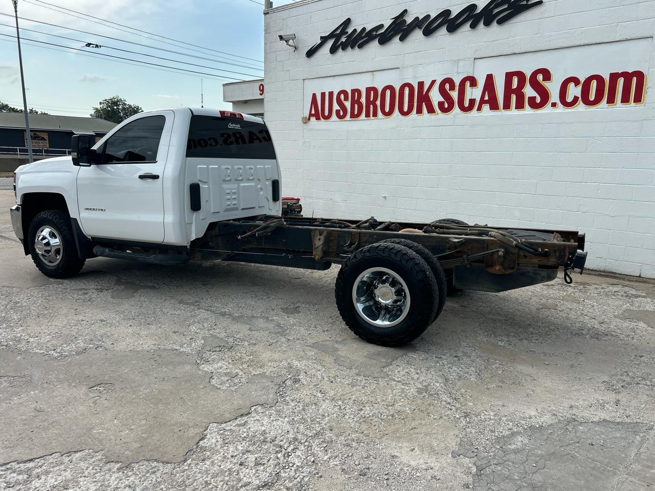 Chevrolet Silverado 3500HD CC 4WD Reg Cab 162" WB, 83.58" CA WT 2019