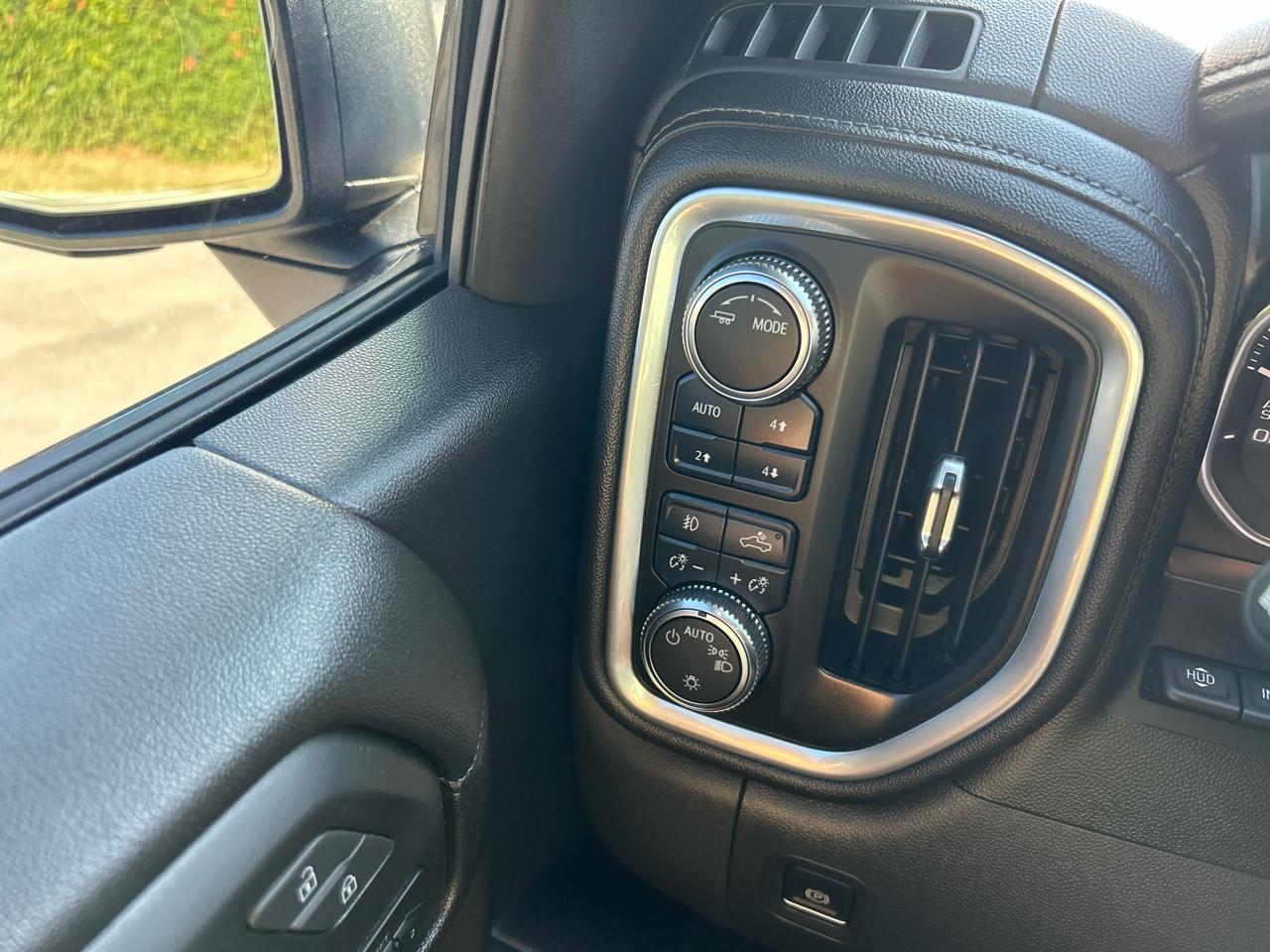 GMC Sierra 1500 4WD Crew Cab 147" Denali 2021