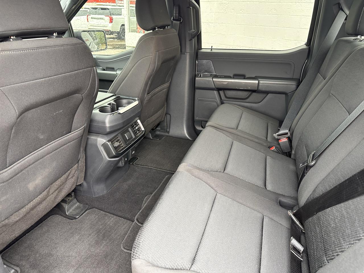 Ford F-150 4WD SuperCrew 139" XLT 2023