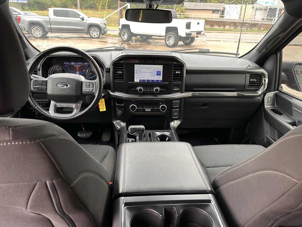 Ford F-150 4WD SuperCrew 139" XLT 2023