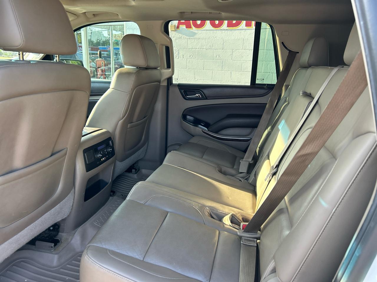 Chevrolet Tahoe 4WD 4dr LT 2015
