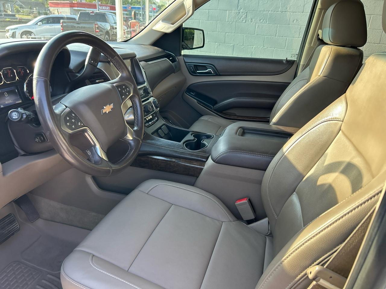 Chevrolet Tahoe 4WD 4dr LT 2015