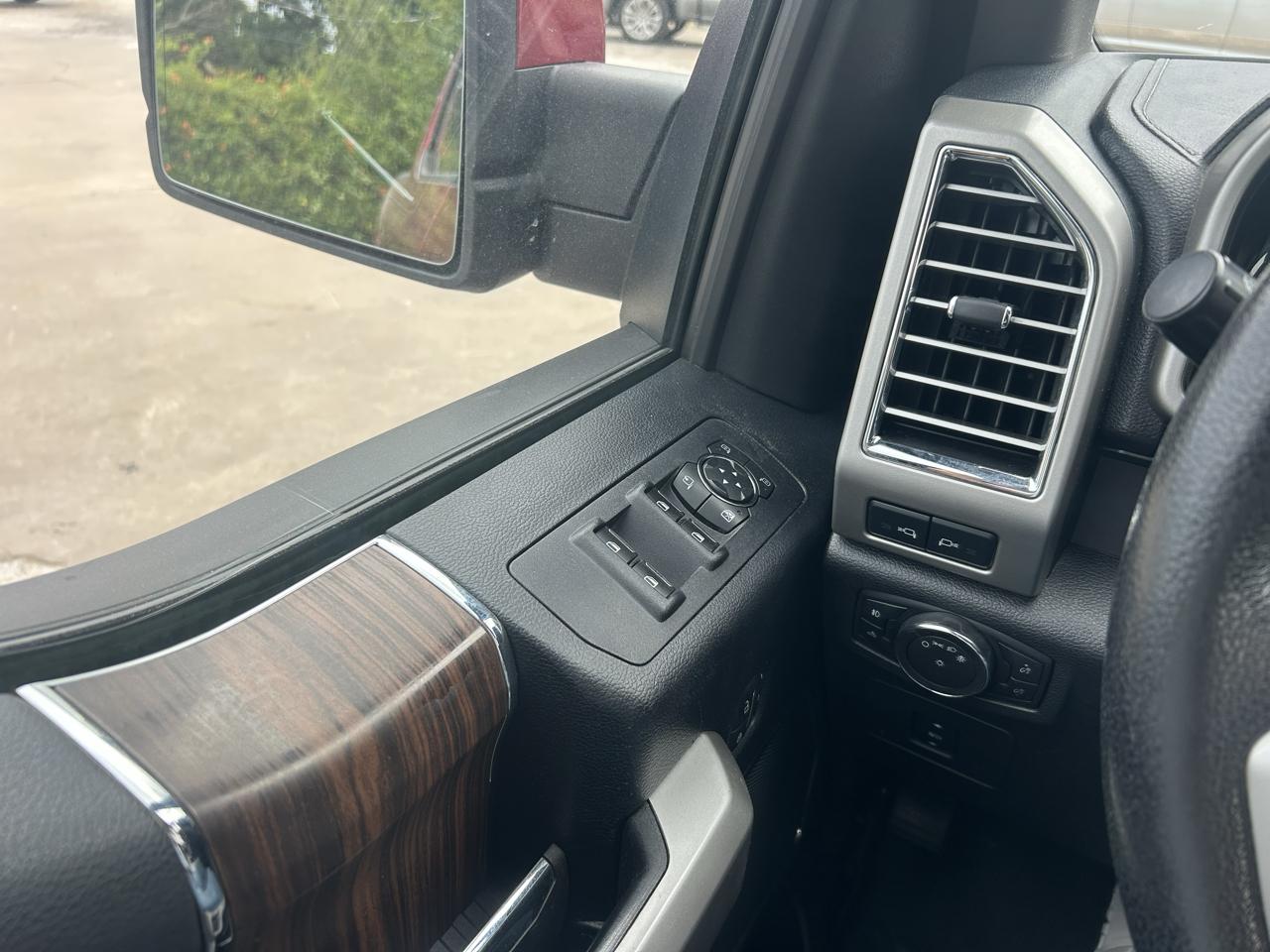 Ford F-150 4WD SuperCrew 145" King Ranch 2016