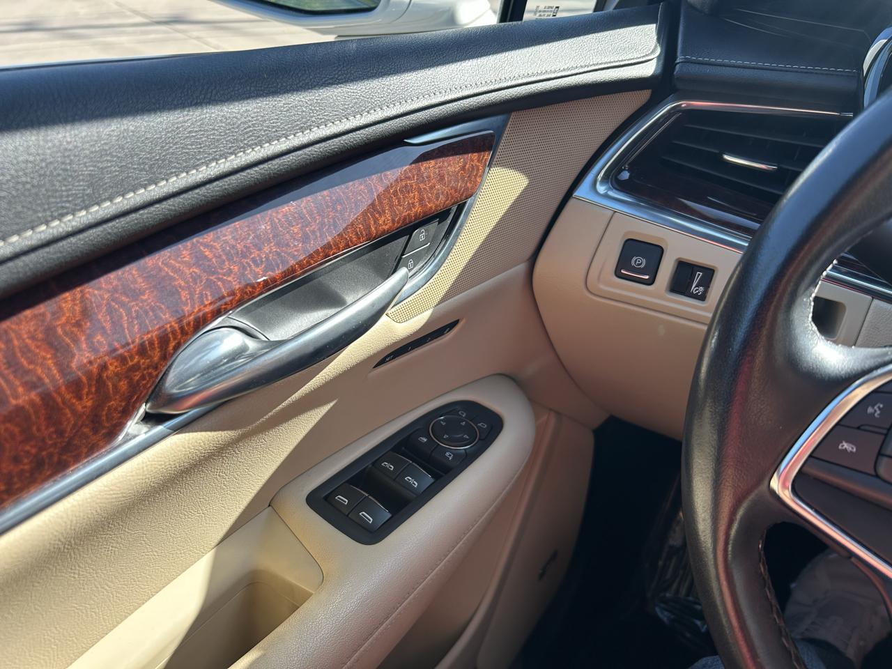 Cadillac XT5 FWD 4dr Premium Luxury 2019