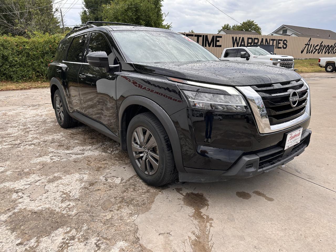 Nissan Pathfinder SV 4WD 2022